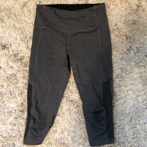 Lululemon cropped train times